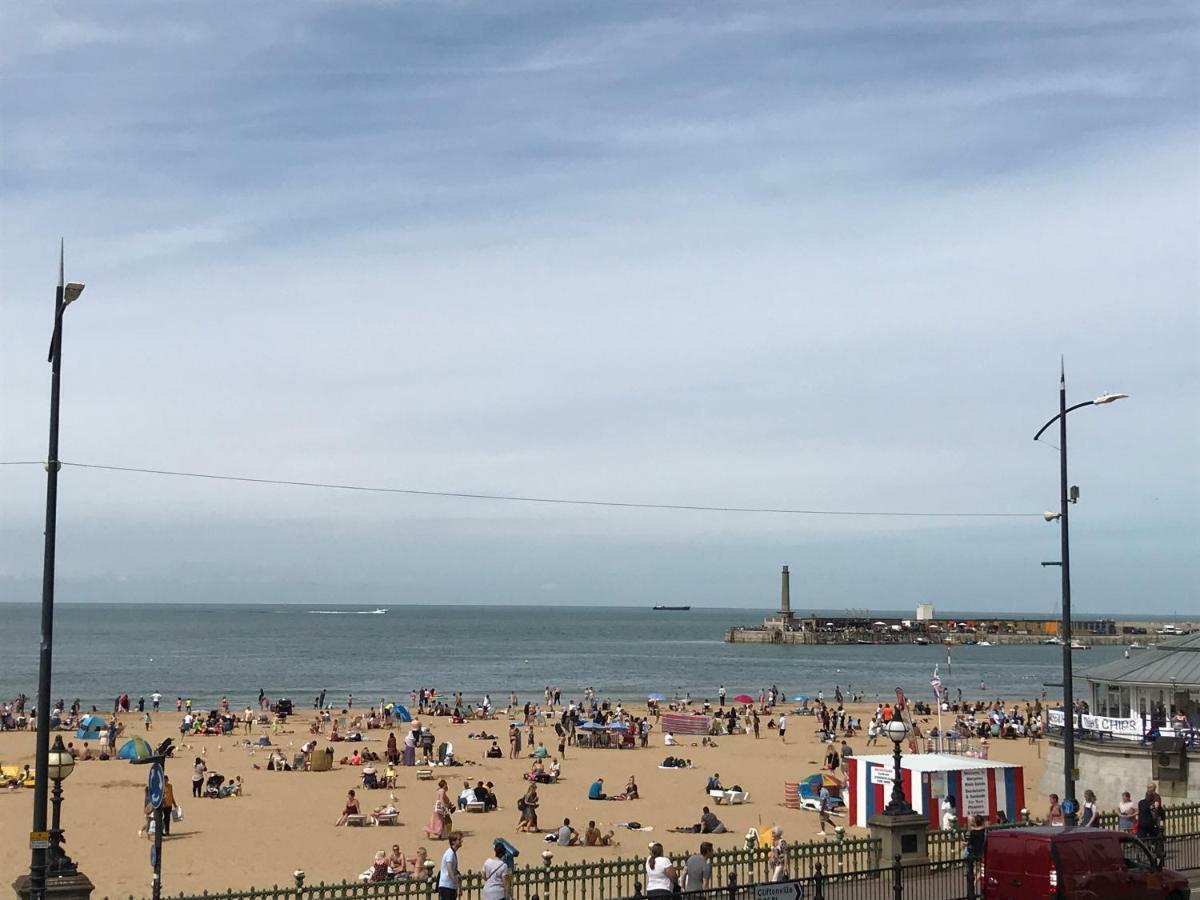The Dreamland Apartment - Margate Beach - By Goldex Coastal Breaks Kültér fotó
